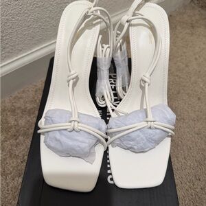 “New” PrettyLittleThing White Strappy Heels size8